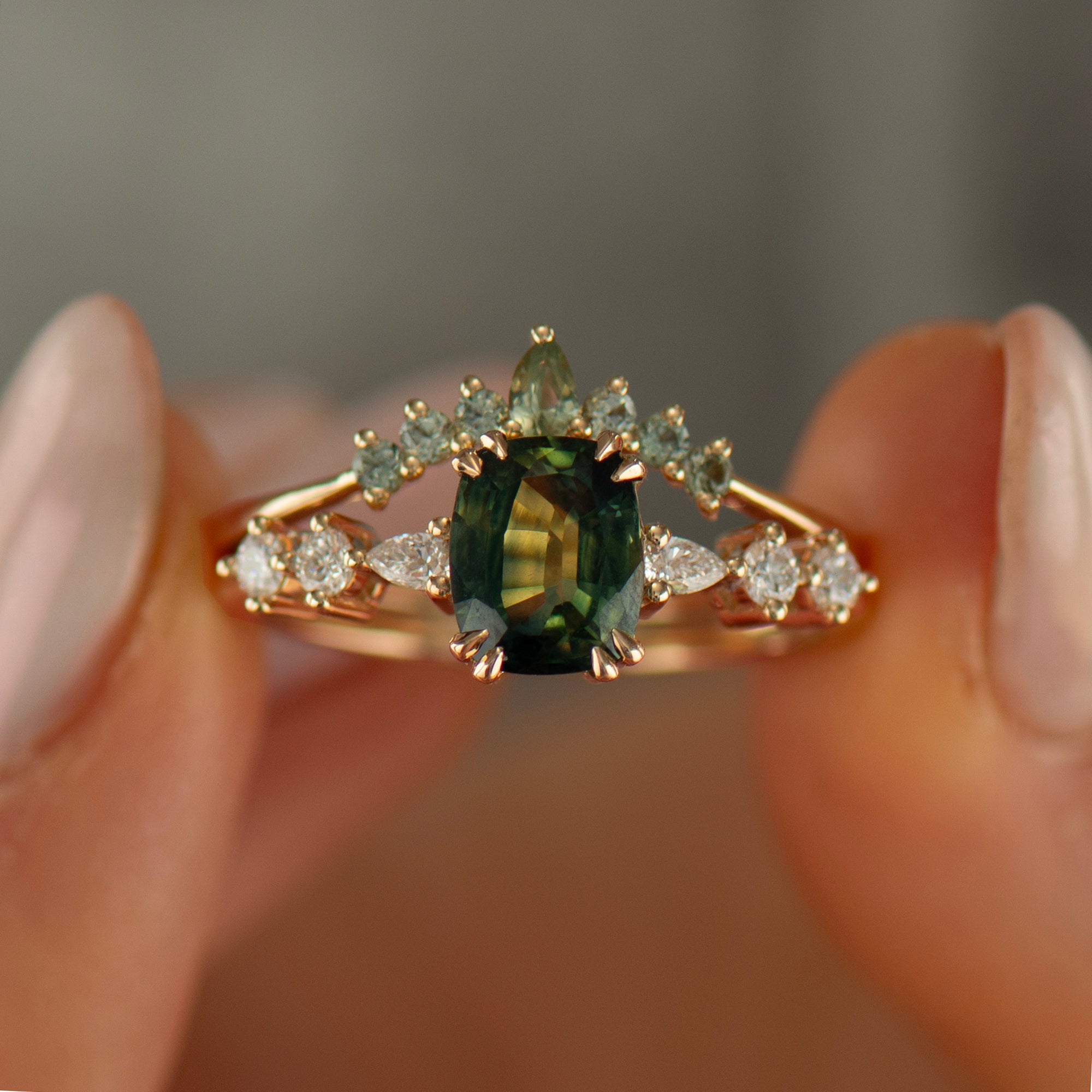 Bi Color Sapphire Ring Set