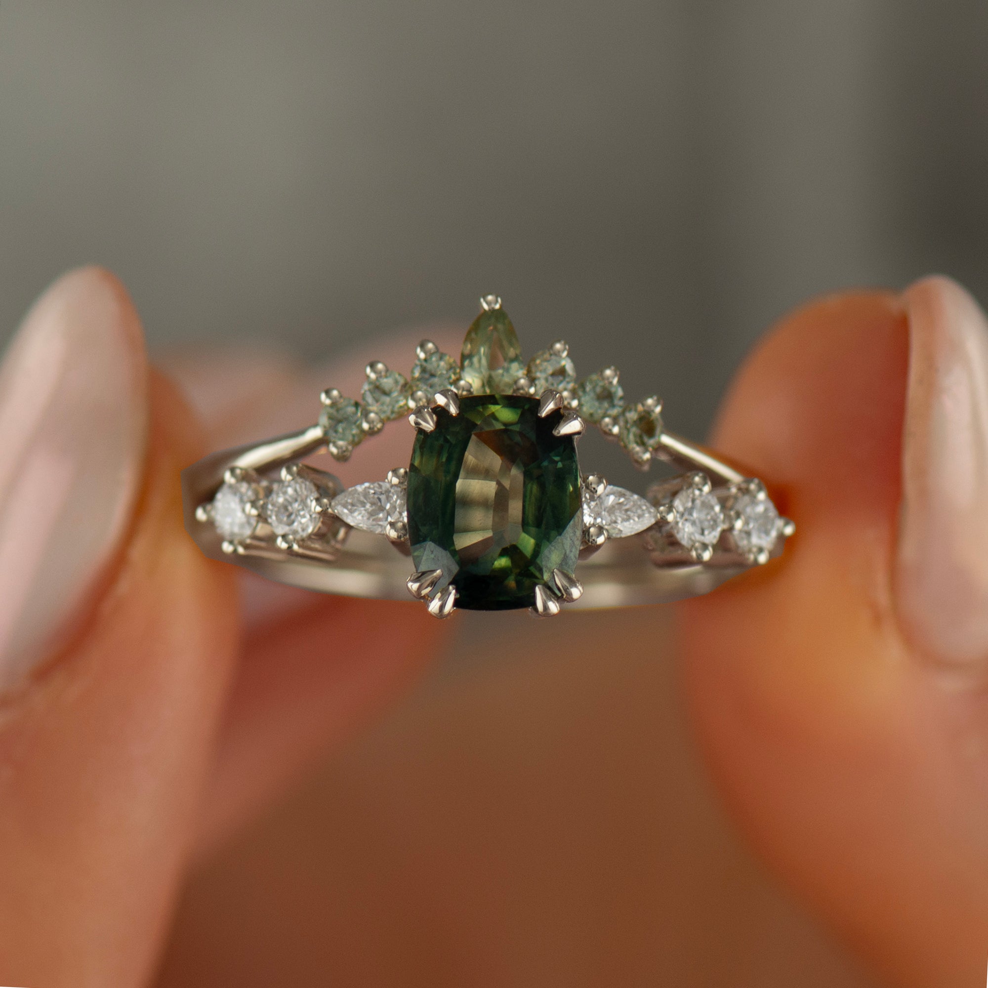 Bi Color Sapphire Ring Set