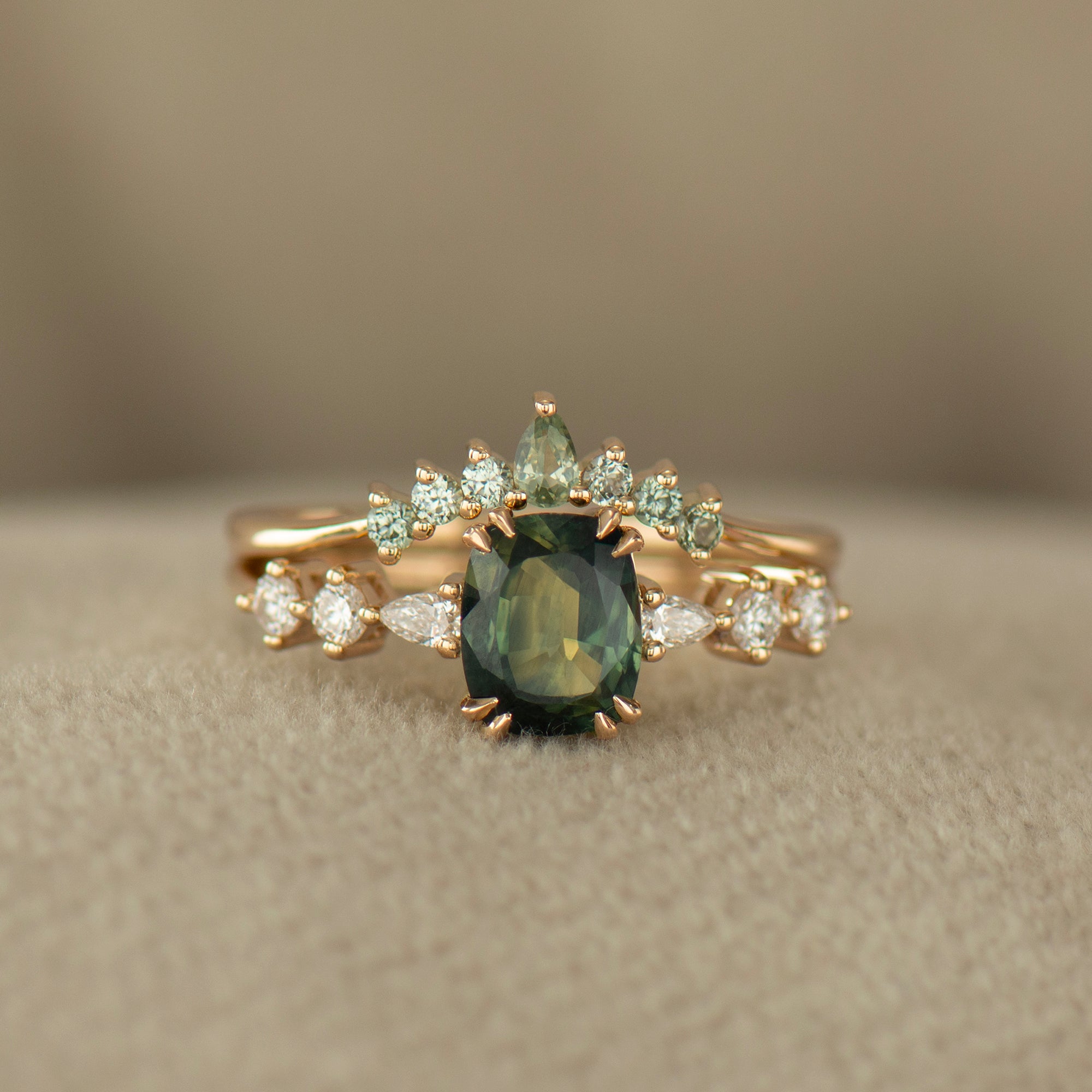 Bi Color Sapphire Ring Set