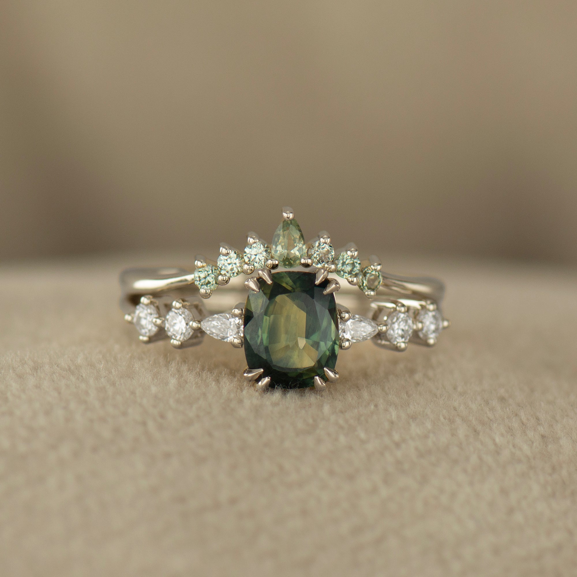 Bi Color Sapphire Ring Set