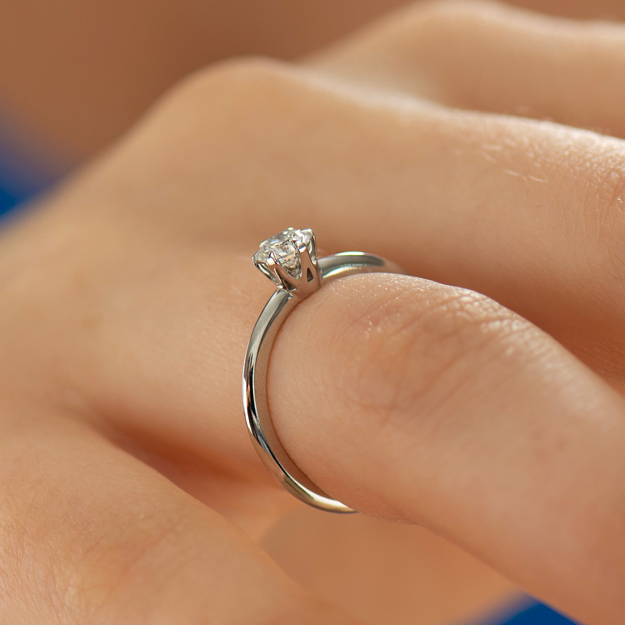 Dainty Classy Engagement Ring