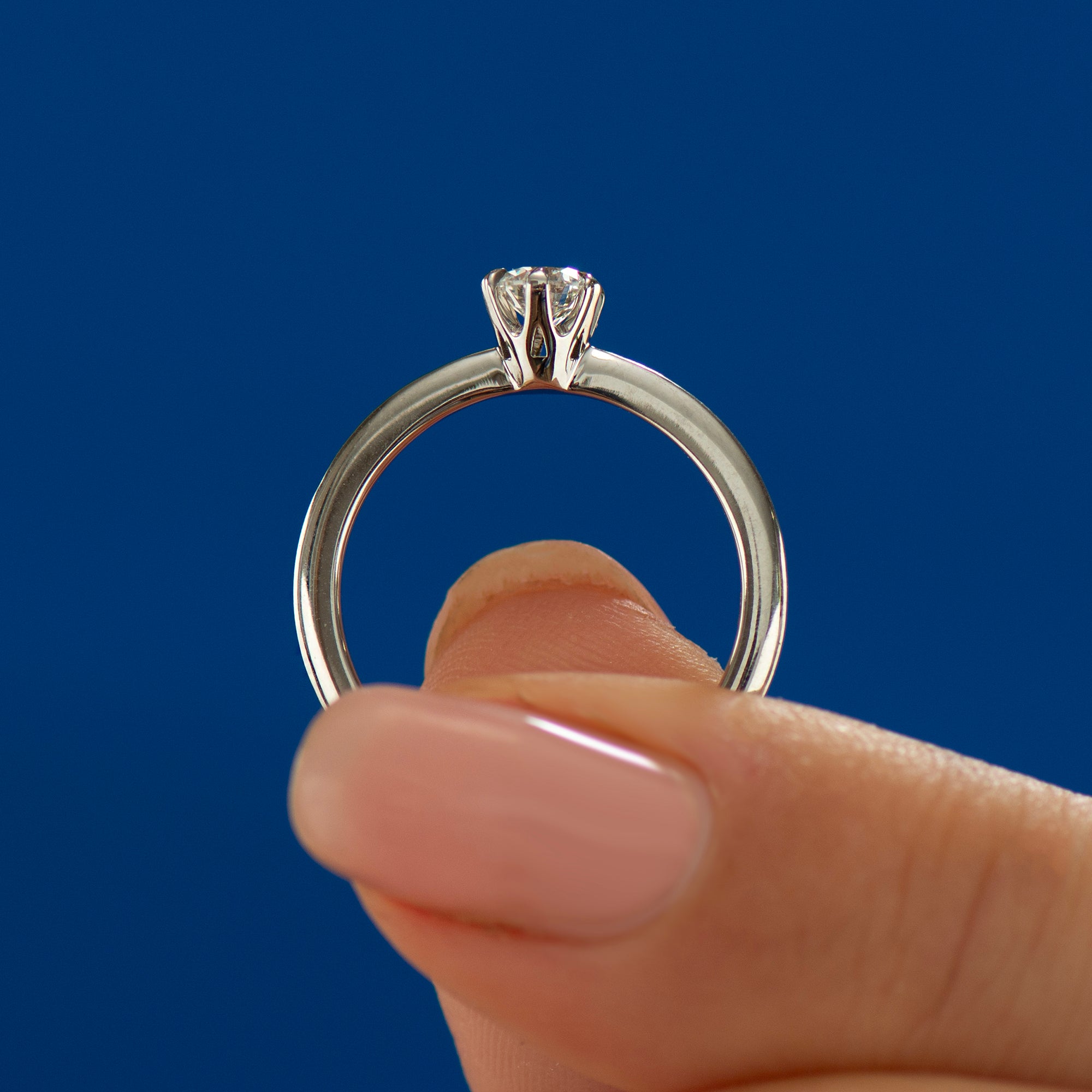 Dainty Classy Engagement Ring