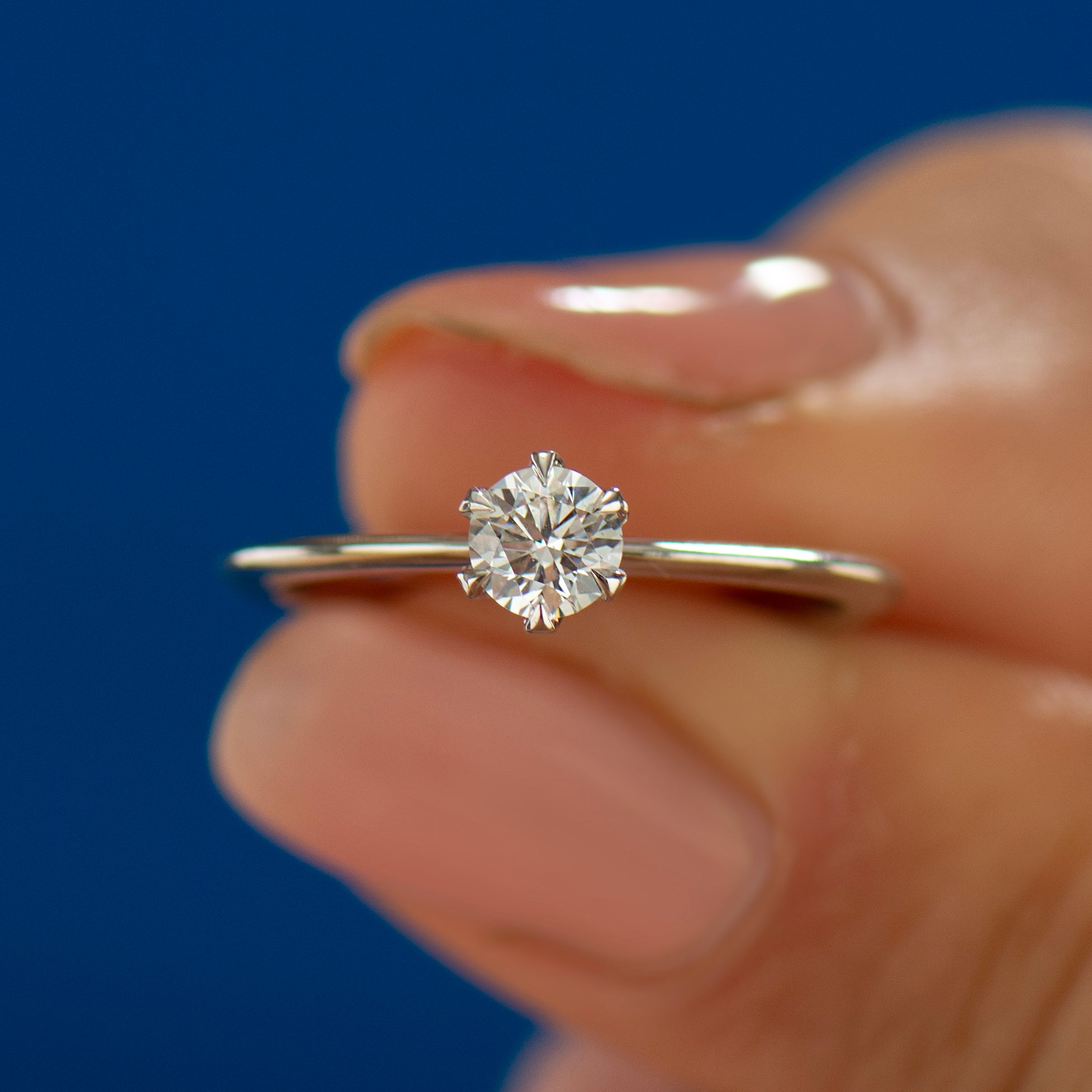 Dainty Classy Engagement Ring
