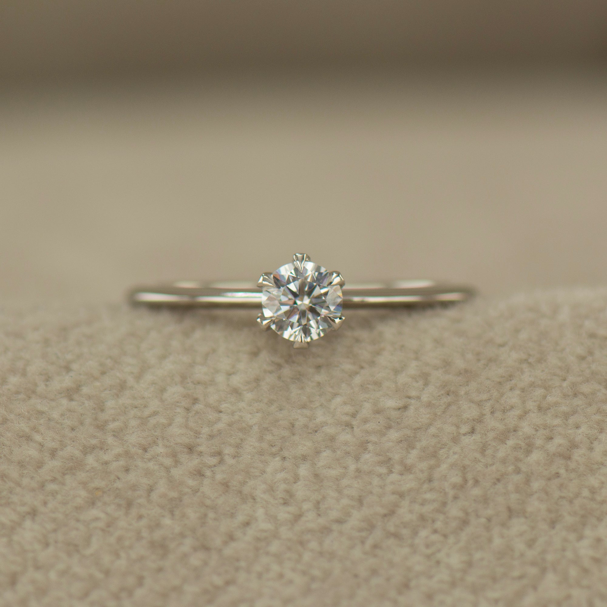Dainty Classy Engagement Ring