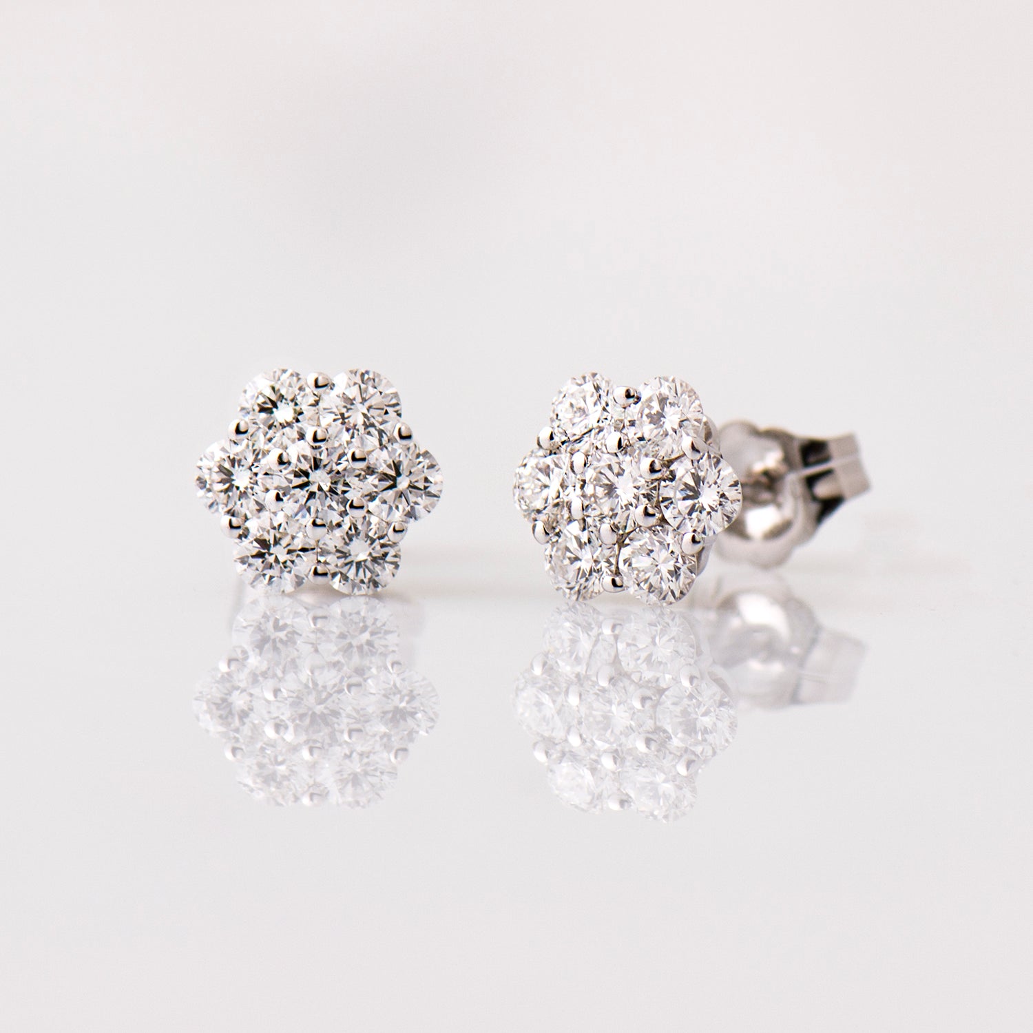 Flower Diamonds Studs