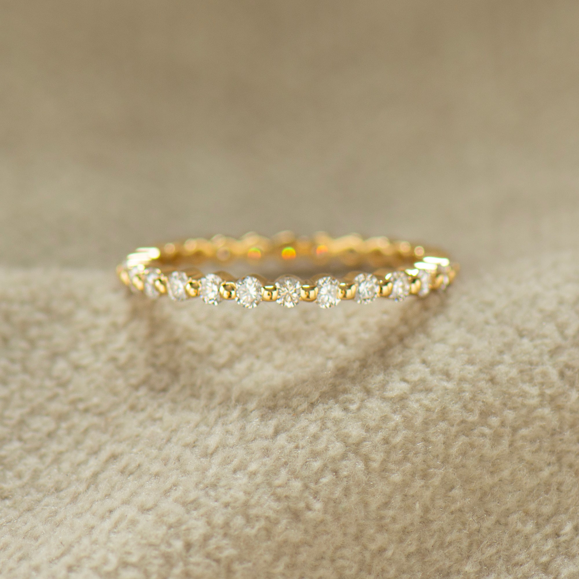 Eternity Bubble Diamonds Ring