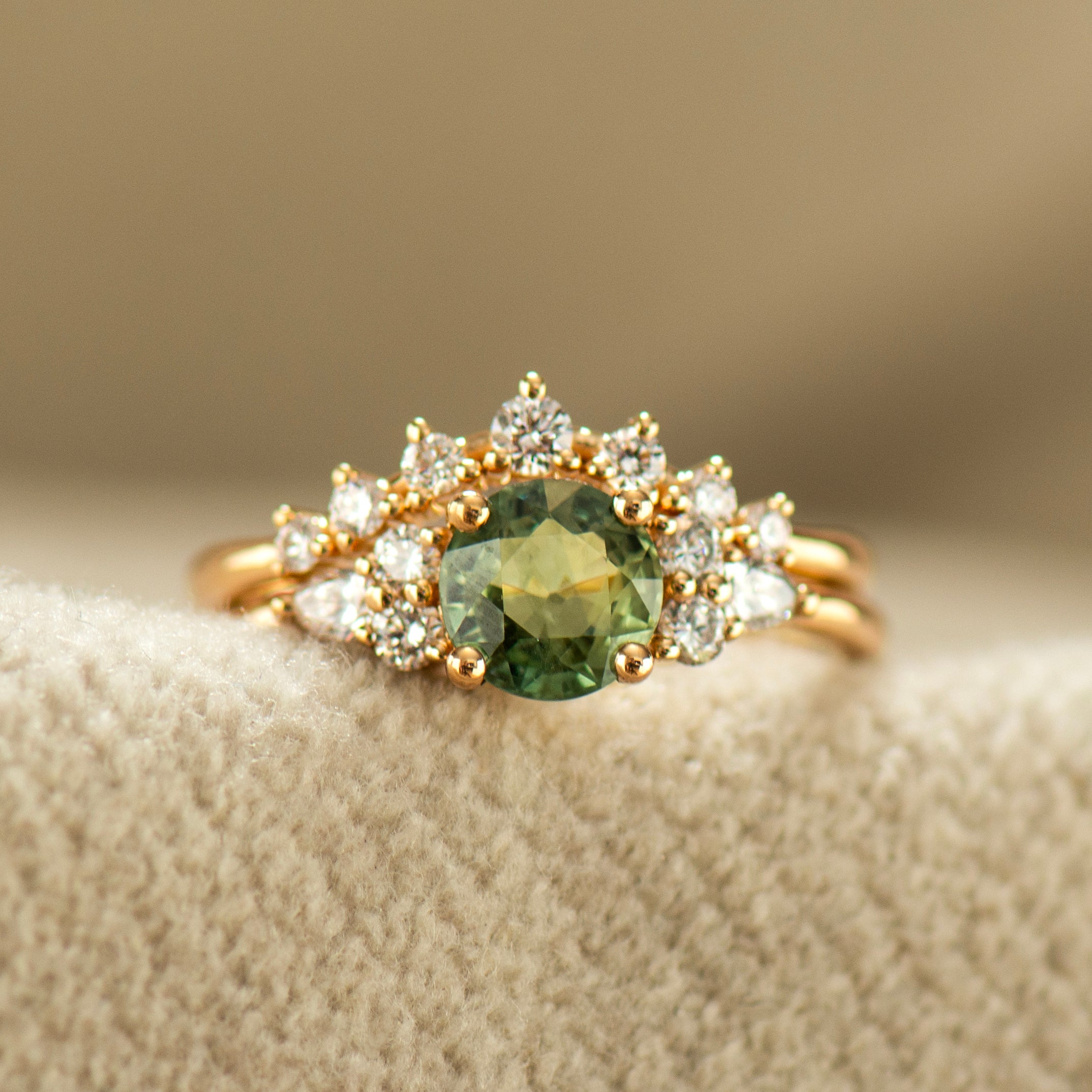 Round Green Sapphire Set