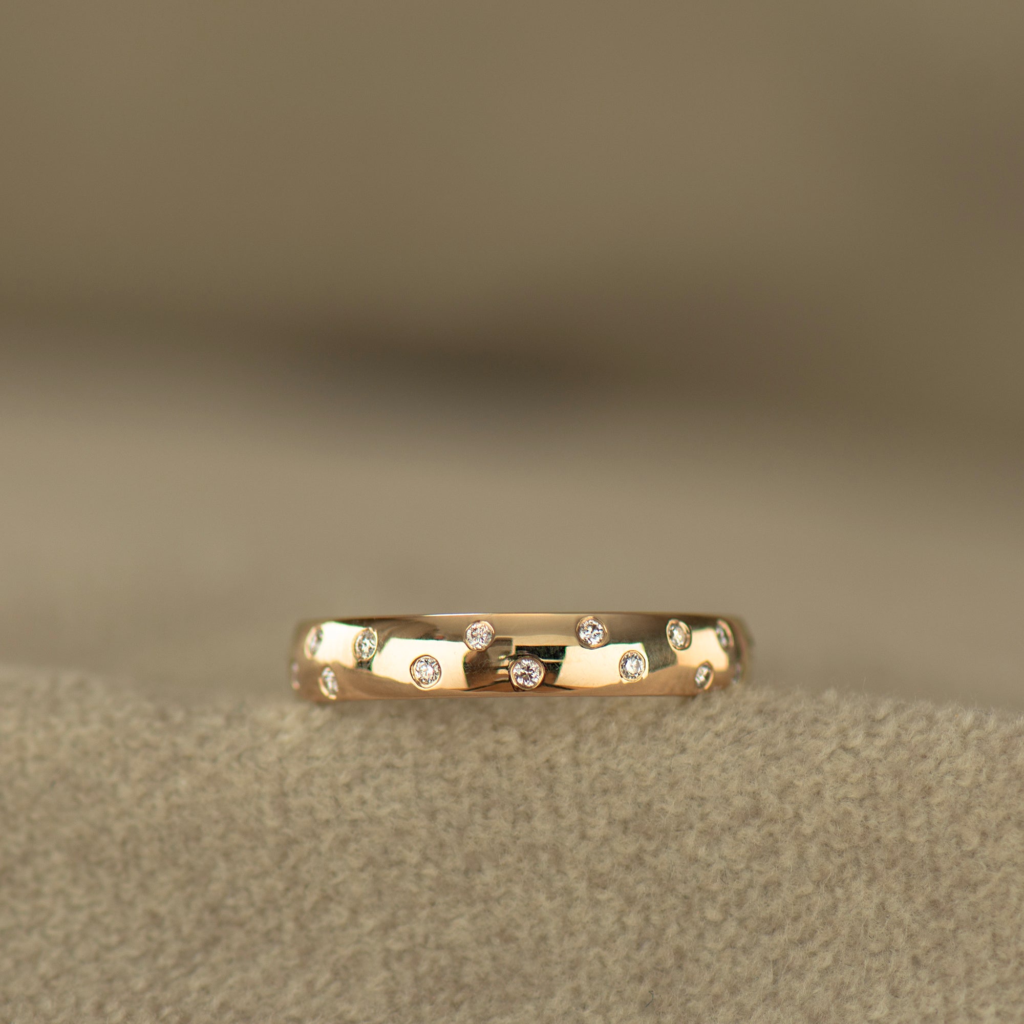 Scattered Diamond Ring