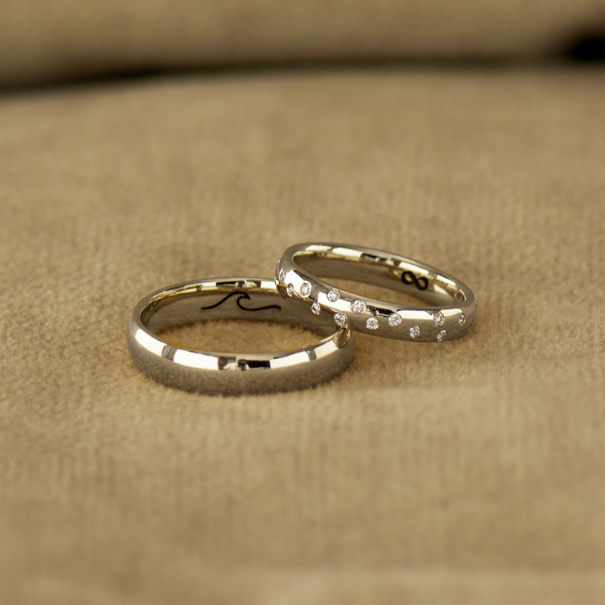 Scattered Diamond Ring