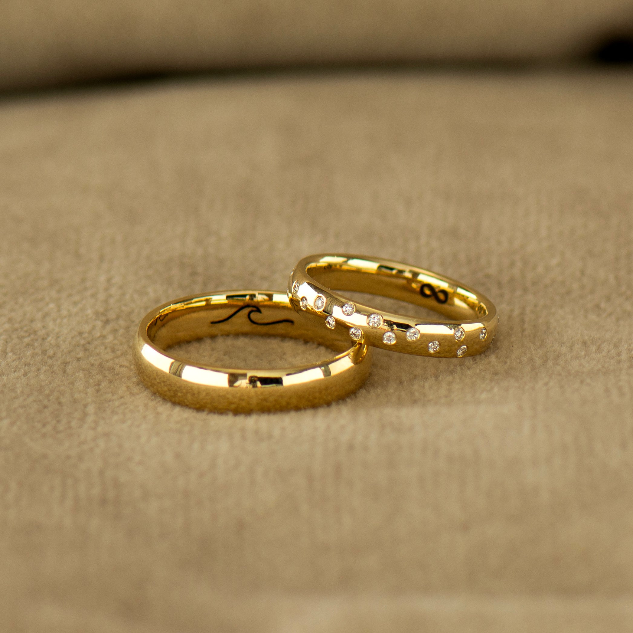 Scattered Diamond Ring