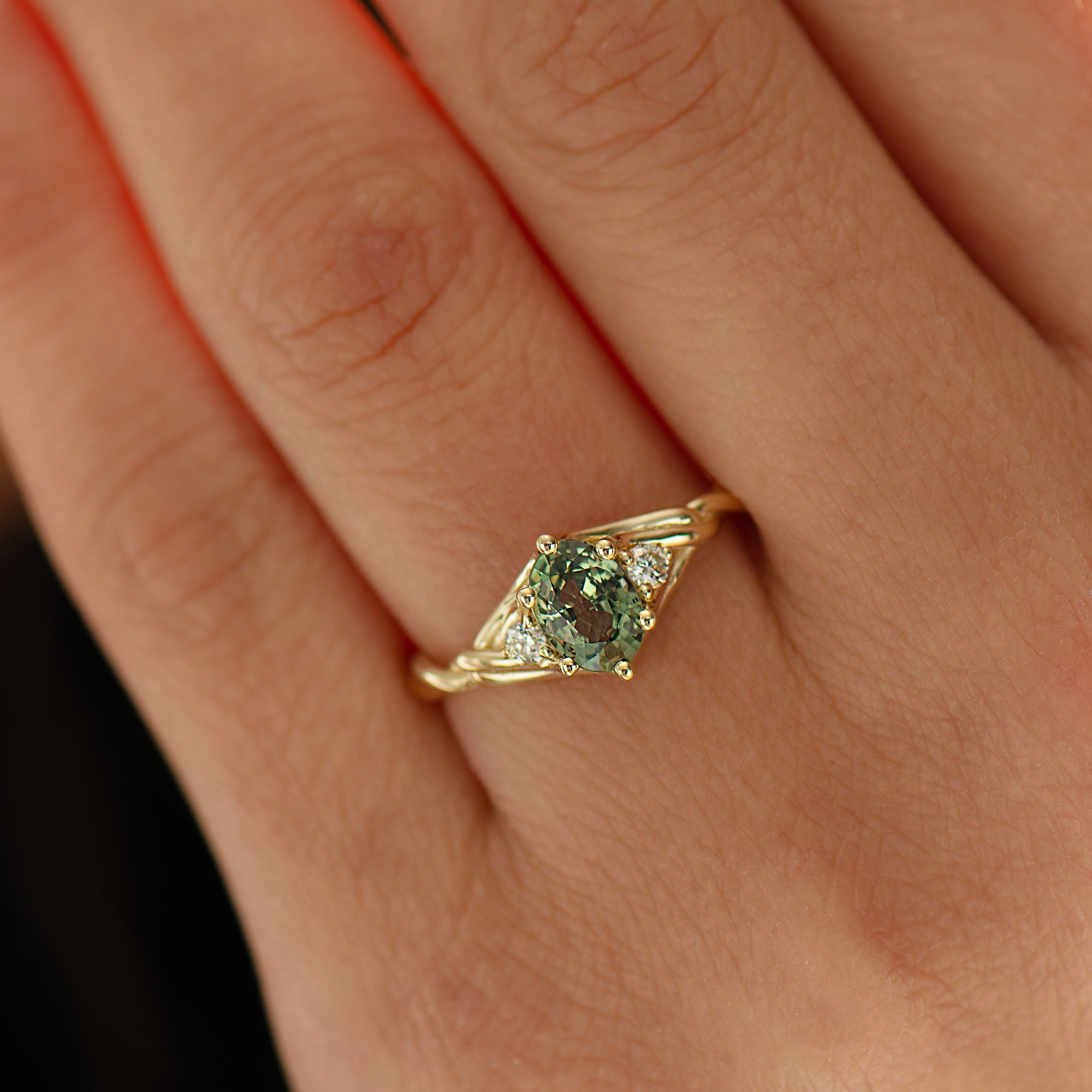 Celtic Knot Green Sapphire Ring - Oval