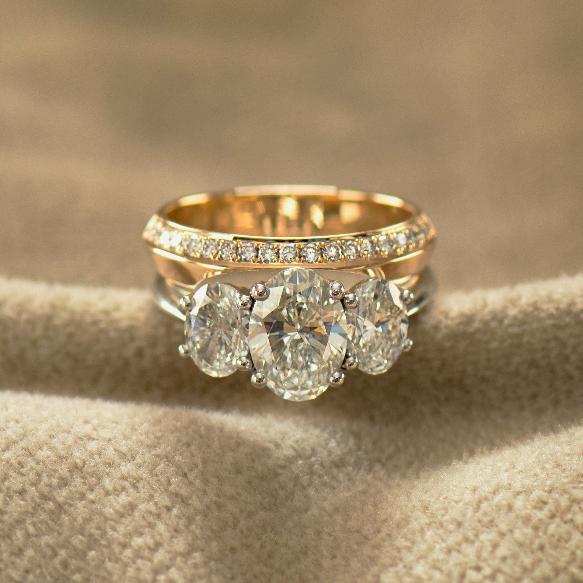Ovals Rings Set