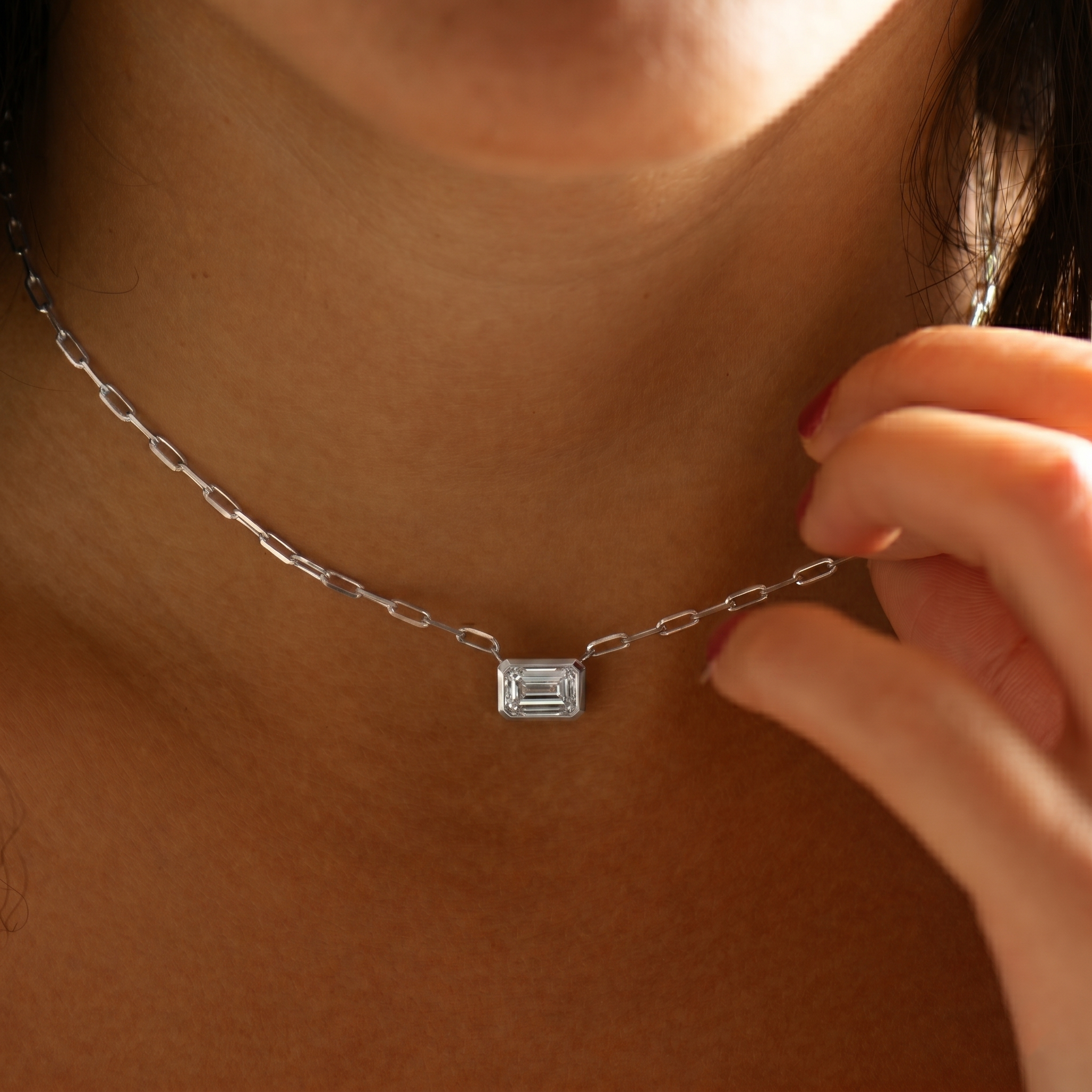 Choker Horizontal Emerald Cut Necklace