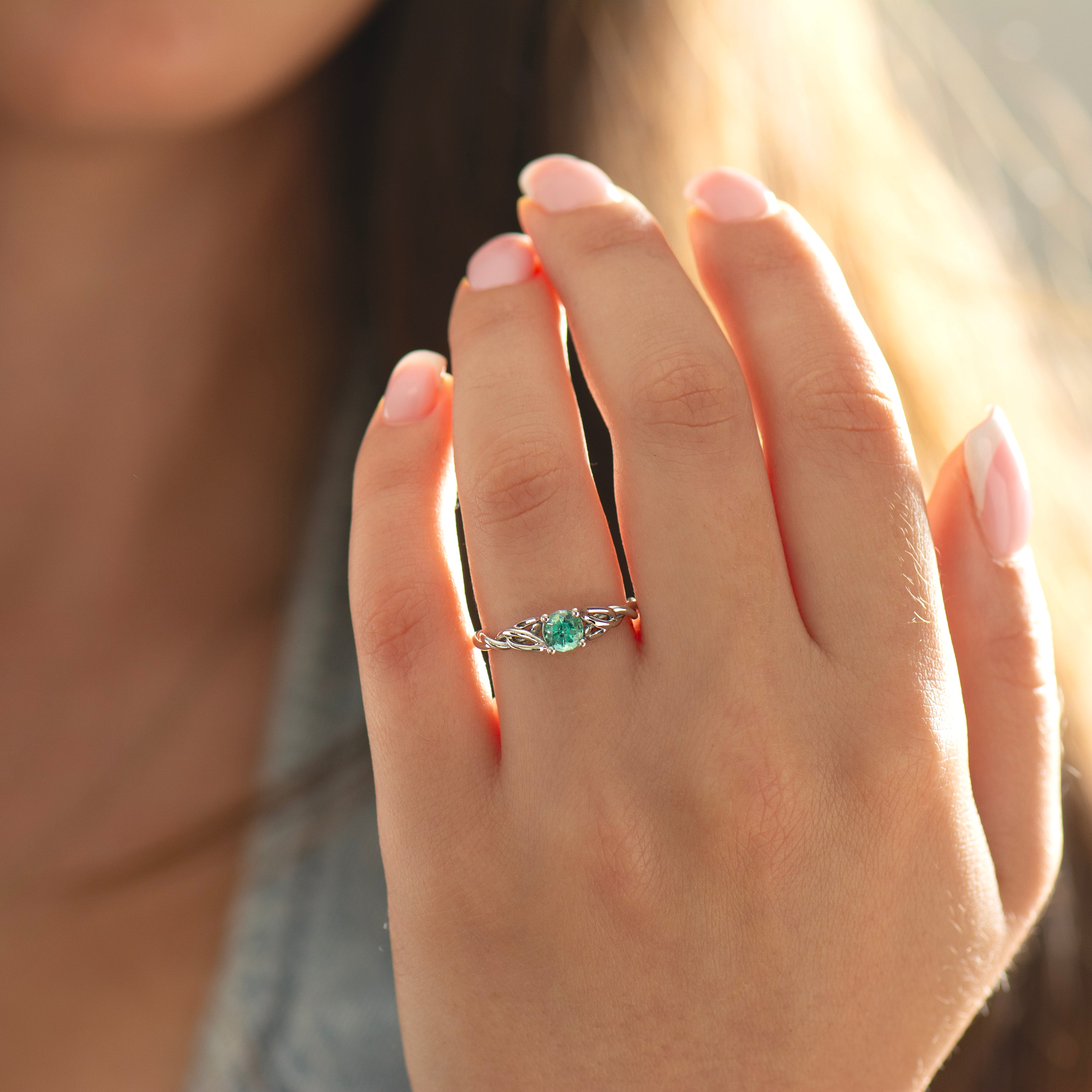 Light Emerald Celtic Ring
