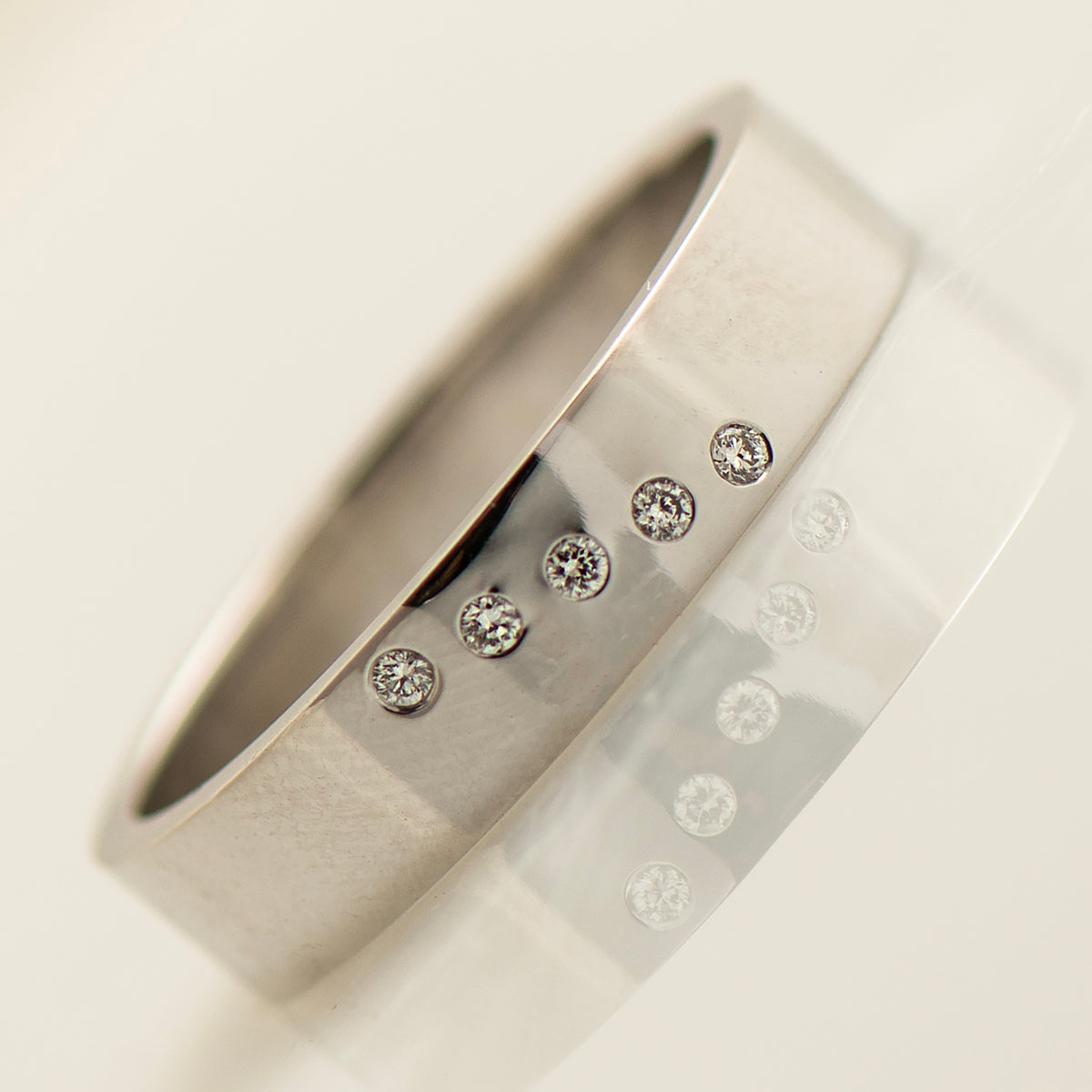 Diagonal White Diamonds Ring - Shiny Finish