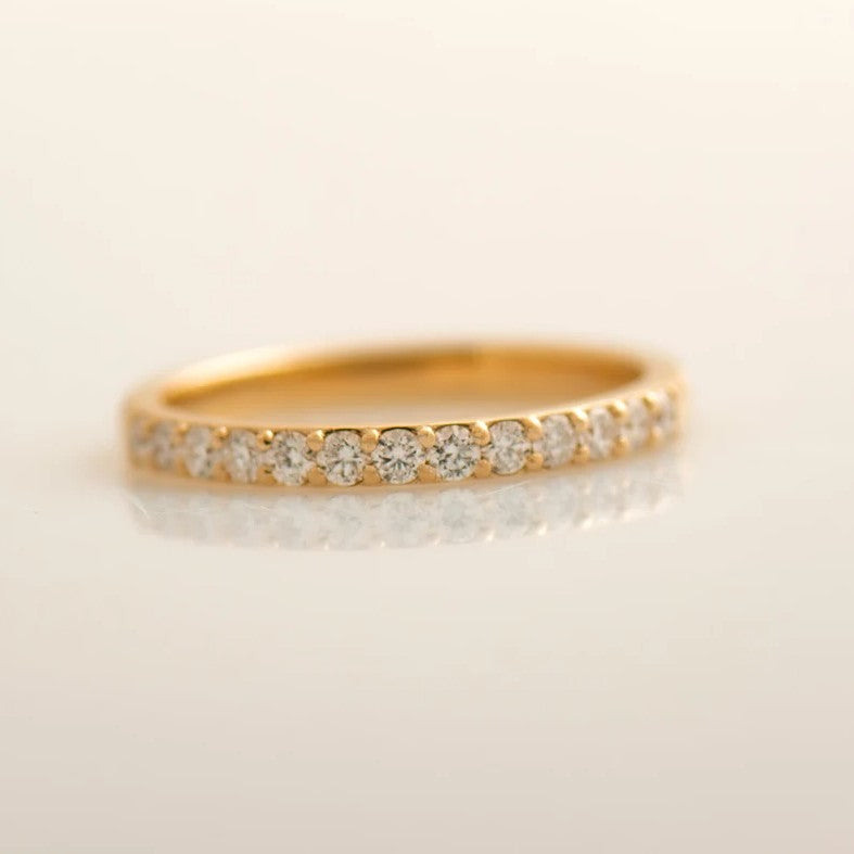 2MM Hammered Pave Diamond Ring
