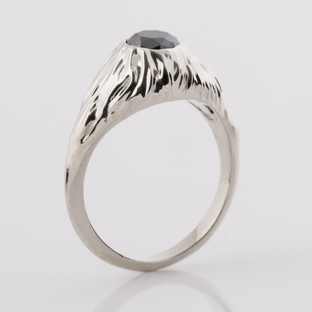 Volcano Ring - Black Diamond