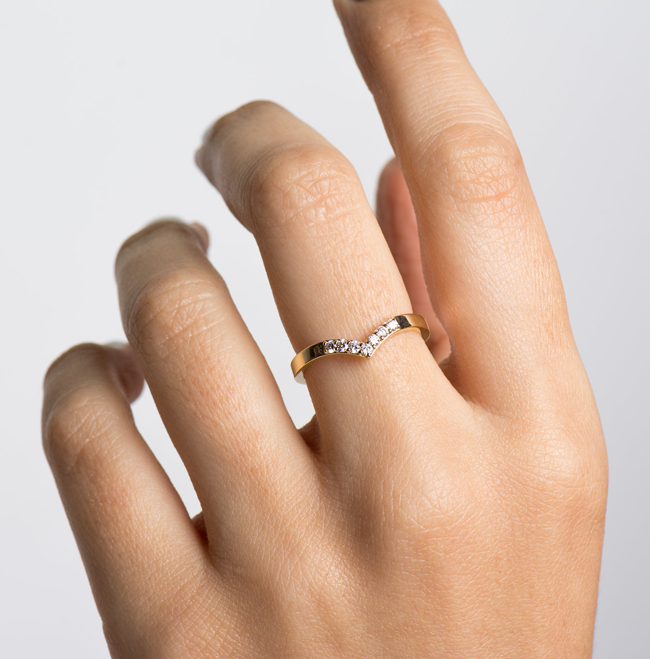 Medium Wide V Shape 7 Diamonds Ring