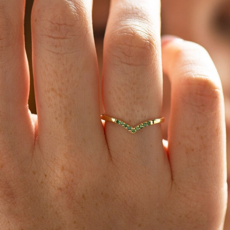 V Shaped Green Forest Diamonds Ring