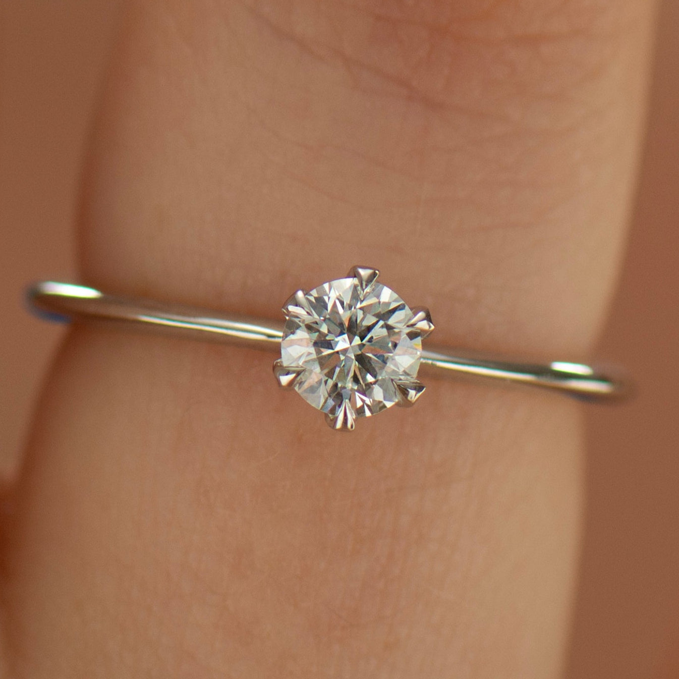 Dainty Classy Engagement Ring