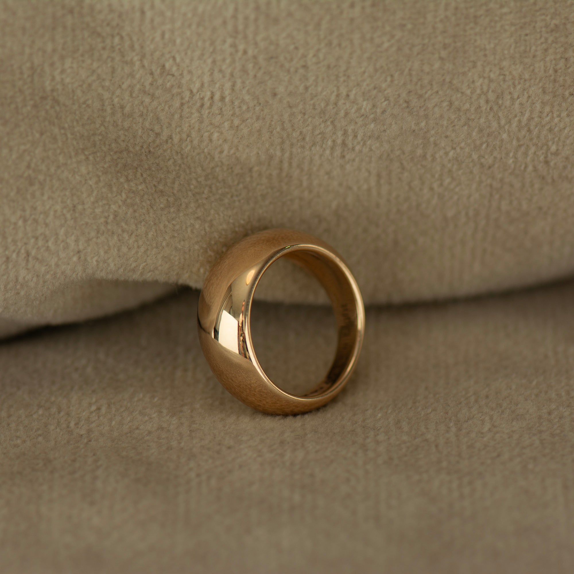 Plain Bombe Statement Ring