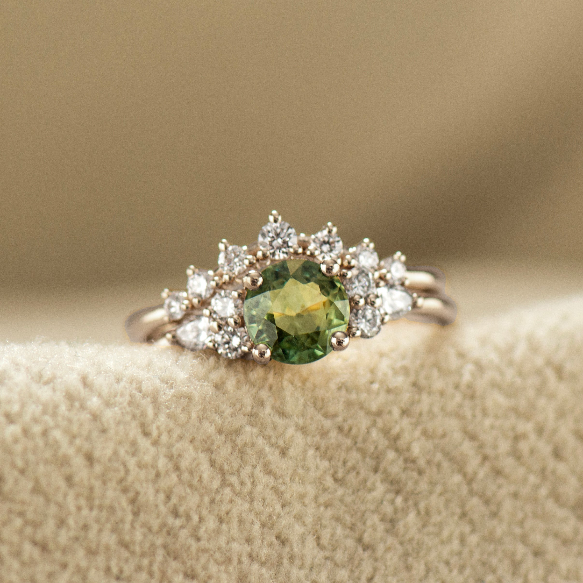 Round Green Sapphire Set