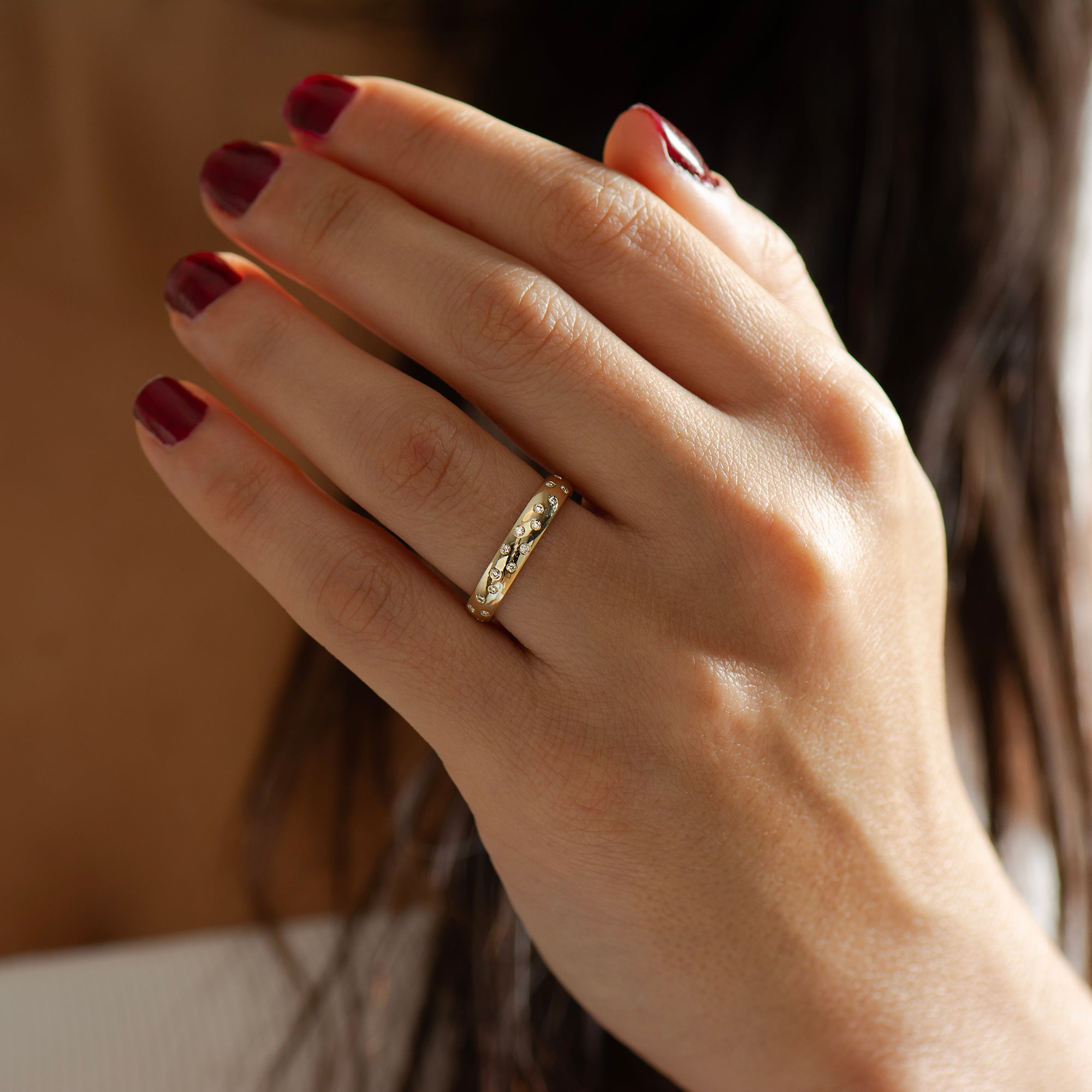 Scattered Diamond Ring