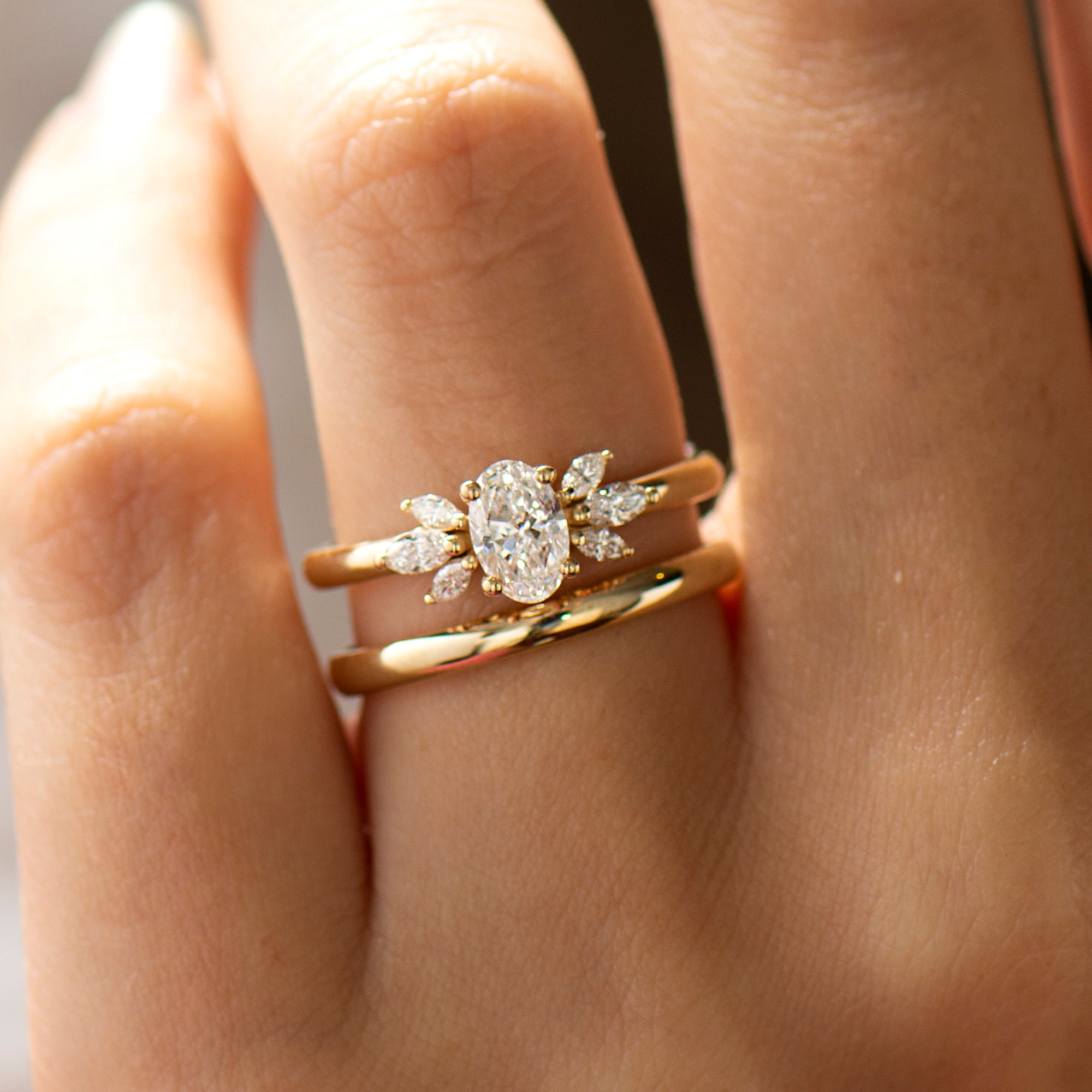 Flower Engagement Ring Set