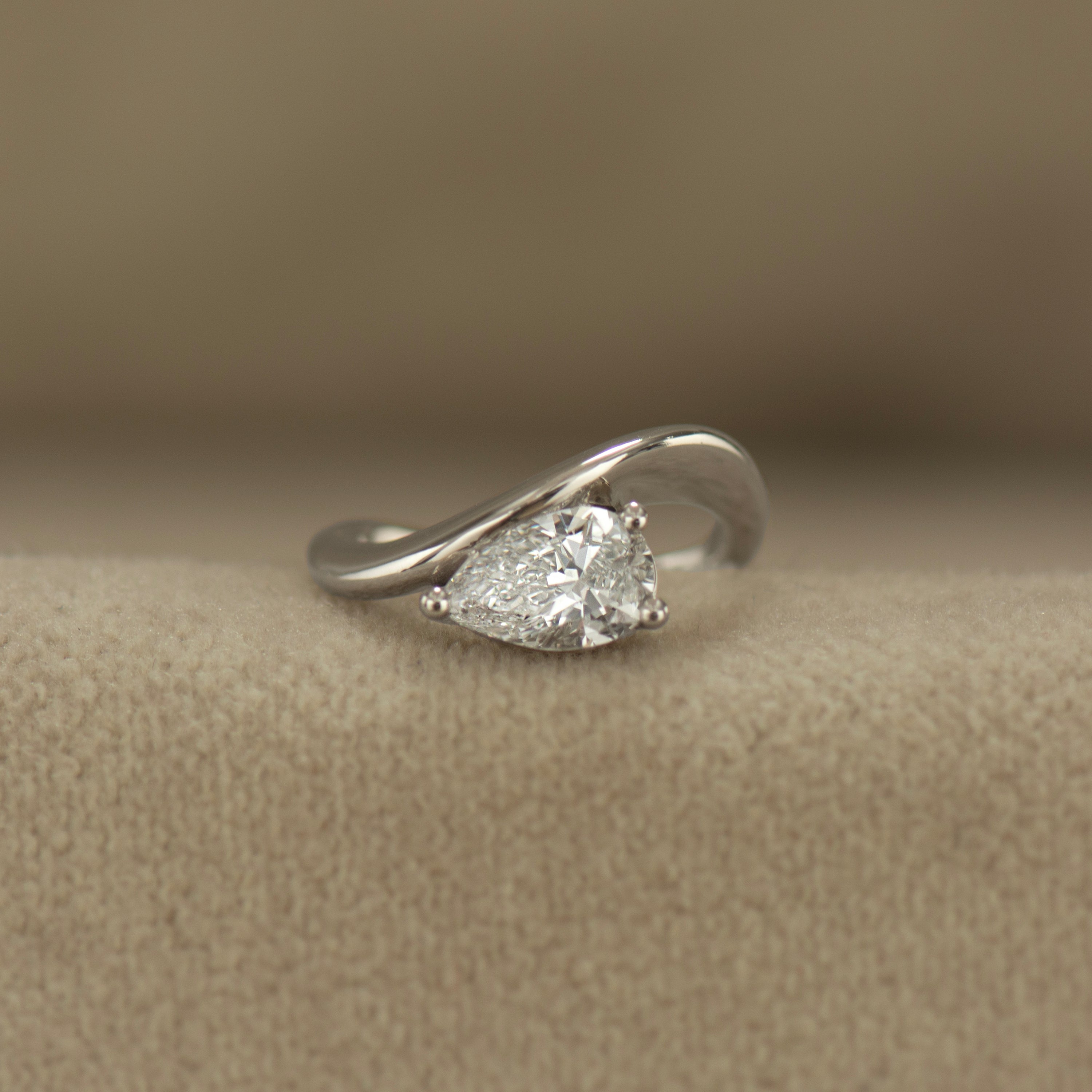 East-West Pear Ring