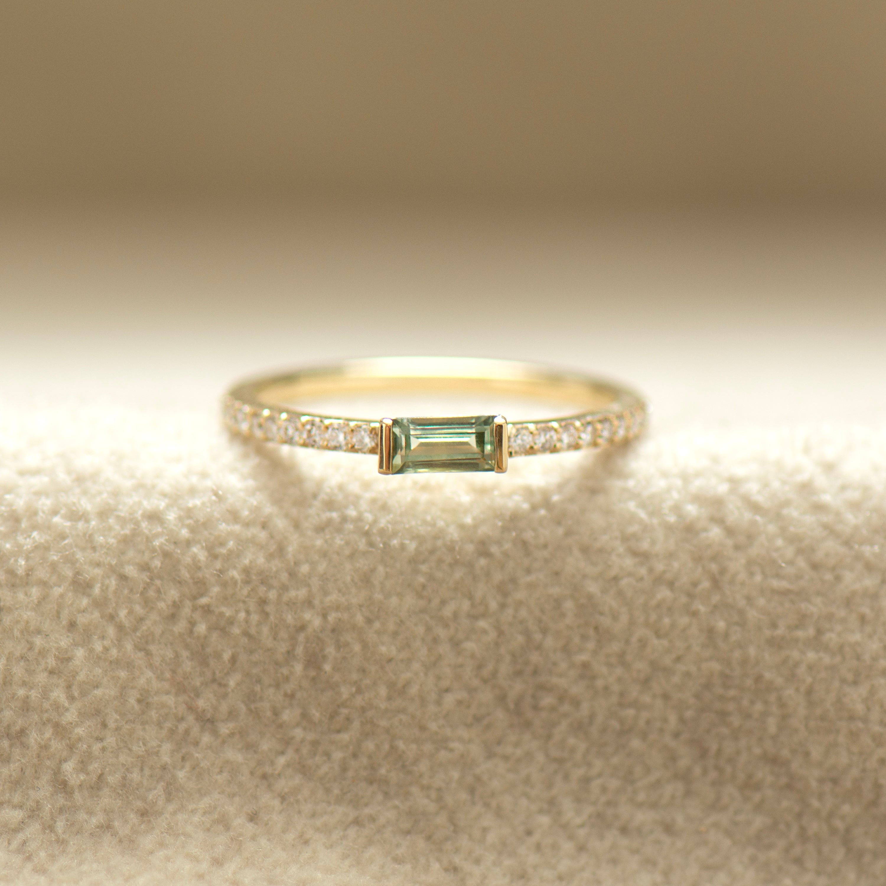 Half Bezel, Baguette Green Sapphire Ring