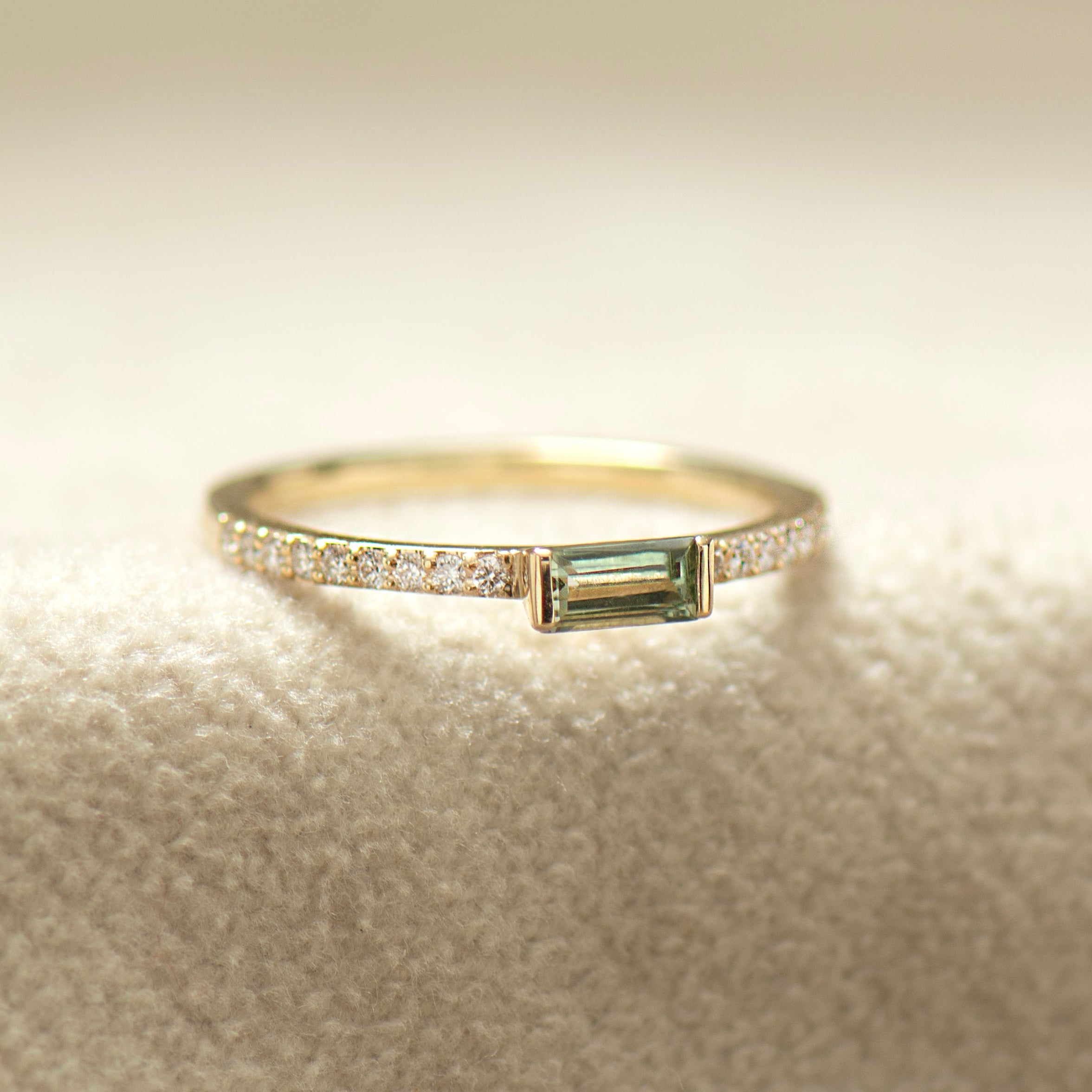 Half Bezel, Baguette Green Sapphire Ring
