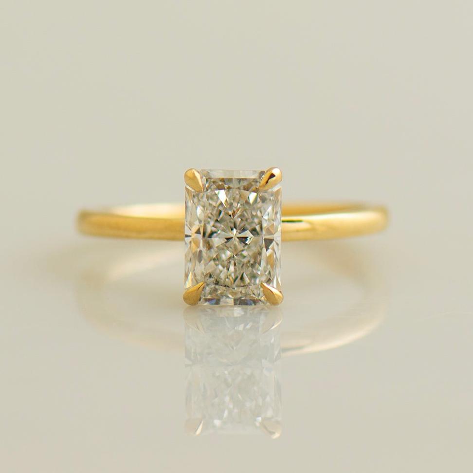 Solitaire Radiant Engagement Ring