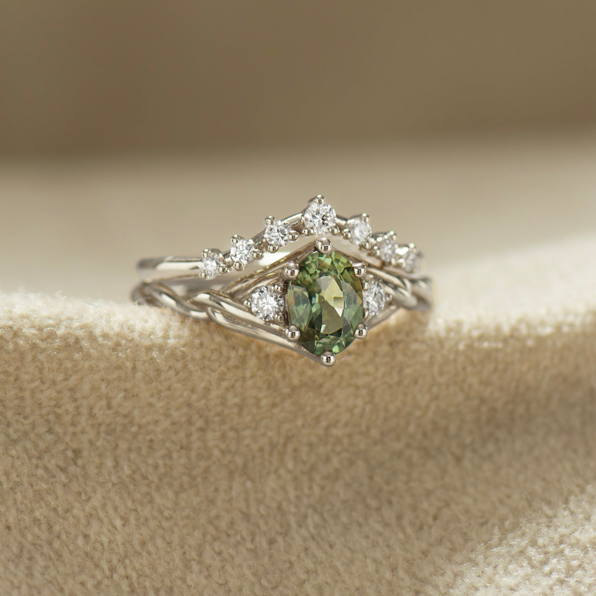 Celtic Knot Oval Green Sapphire Ring Set