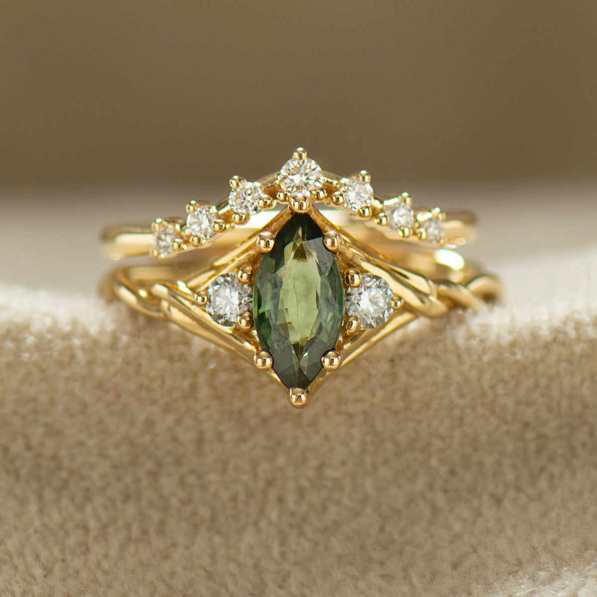 Celtic Knot Marquise Green Sapphire Ring Set
