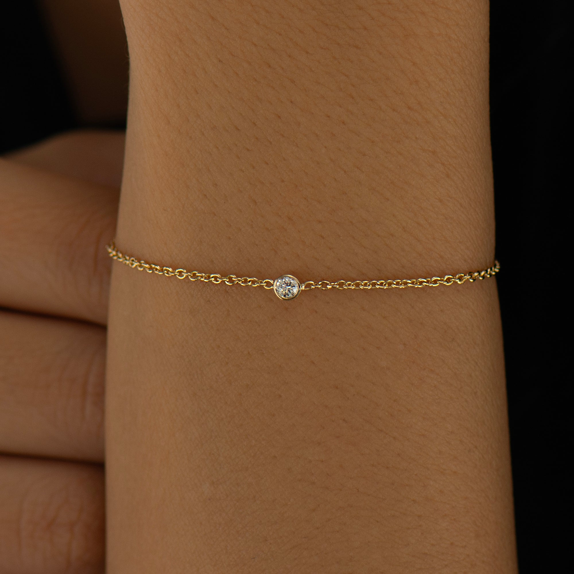 Minimal Diamond Bracelet