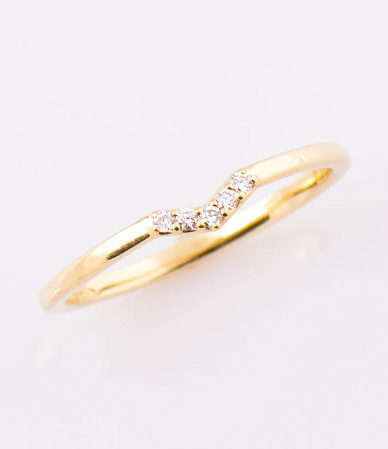 Small V Shaped Diamonds Ring