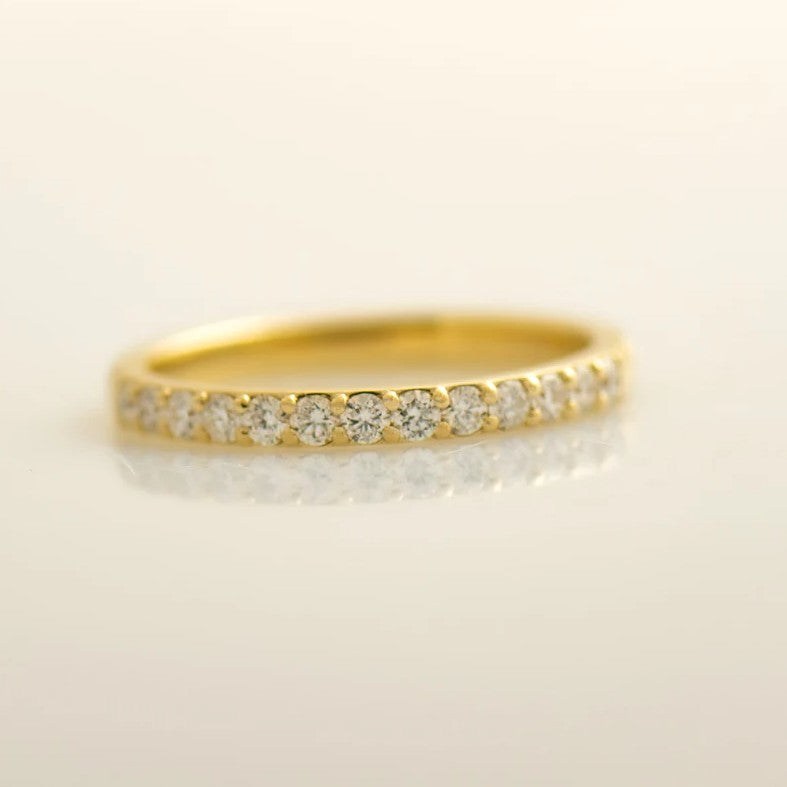 2MM Hammered Pave Diamond Ring