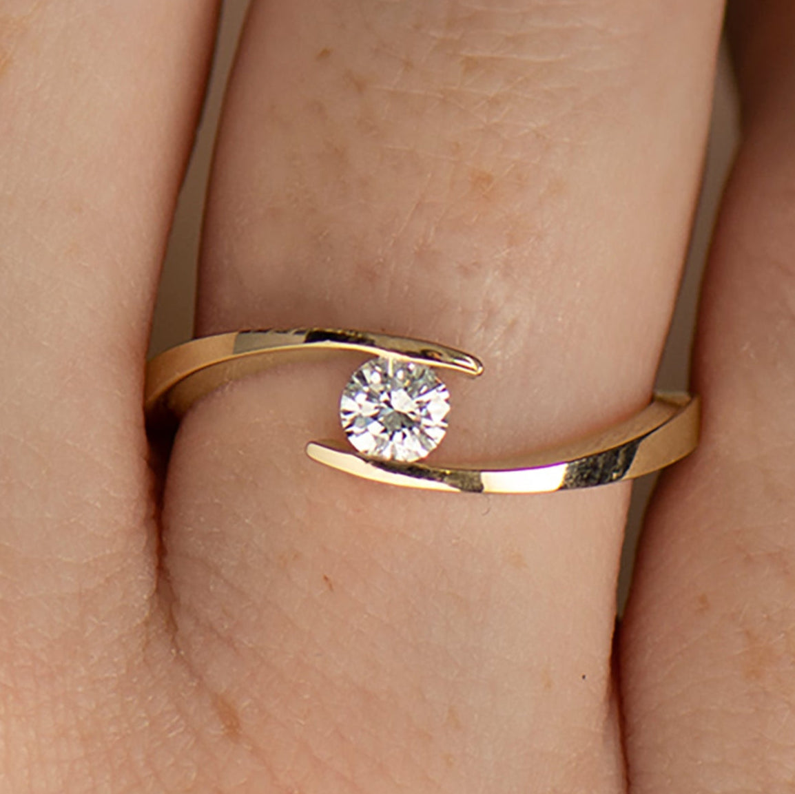 Twisted Solitaire