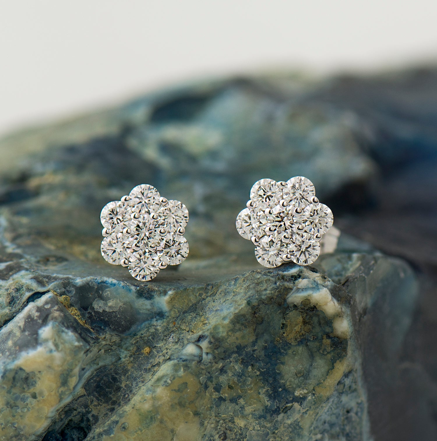 Flower Diamonds Studs