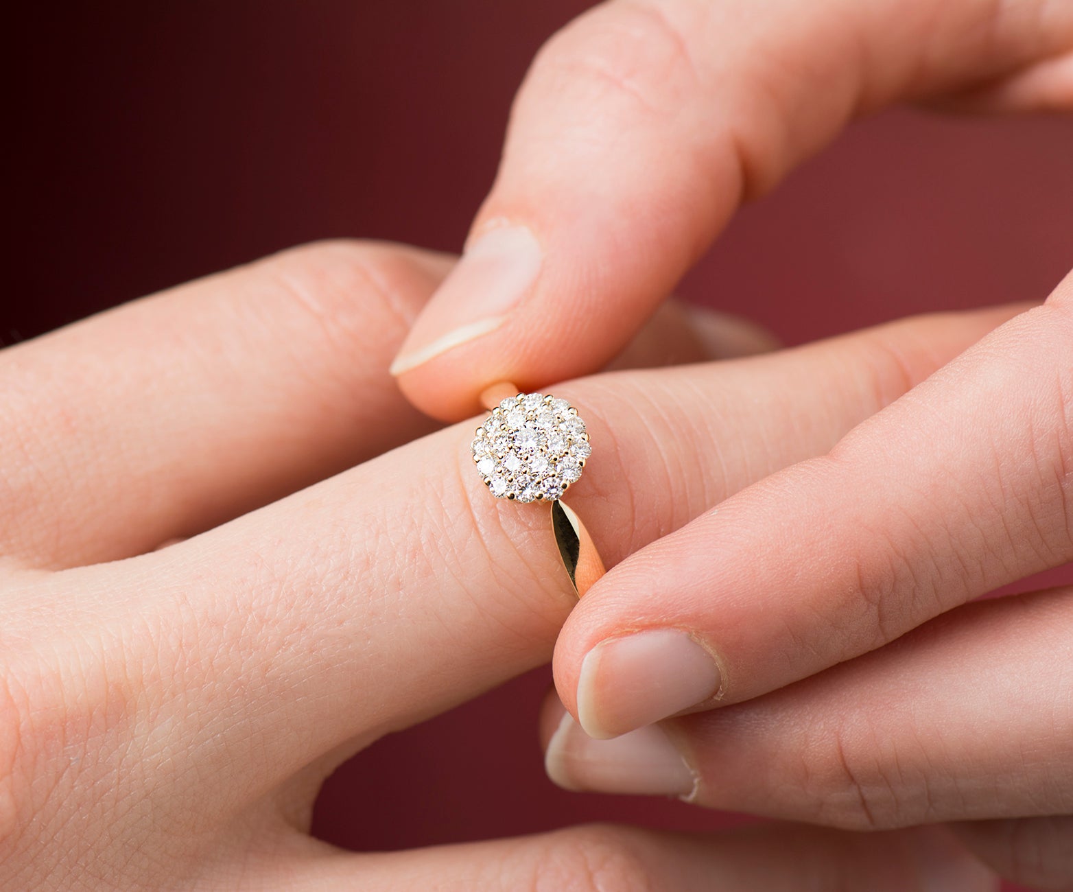 White Bursting Cluster Diamond Ring