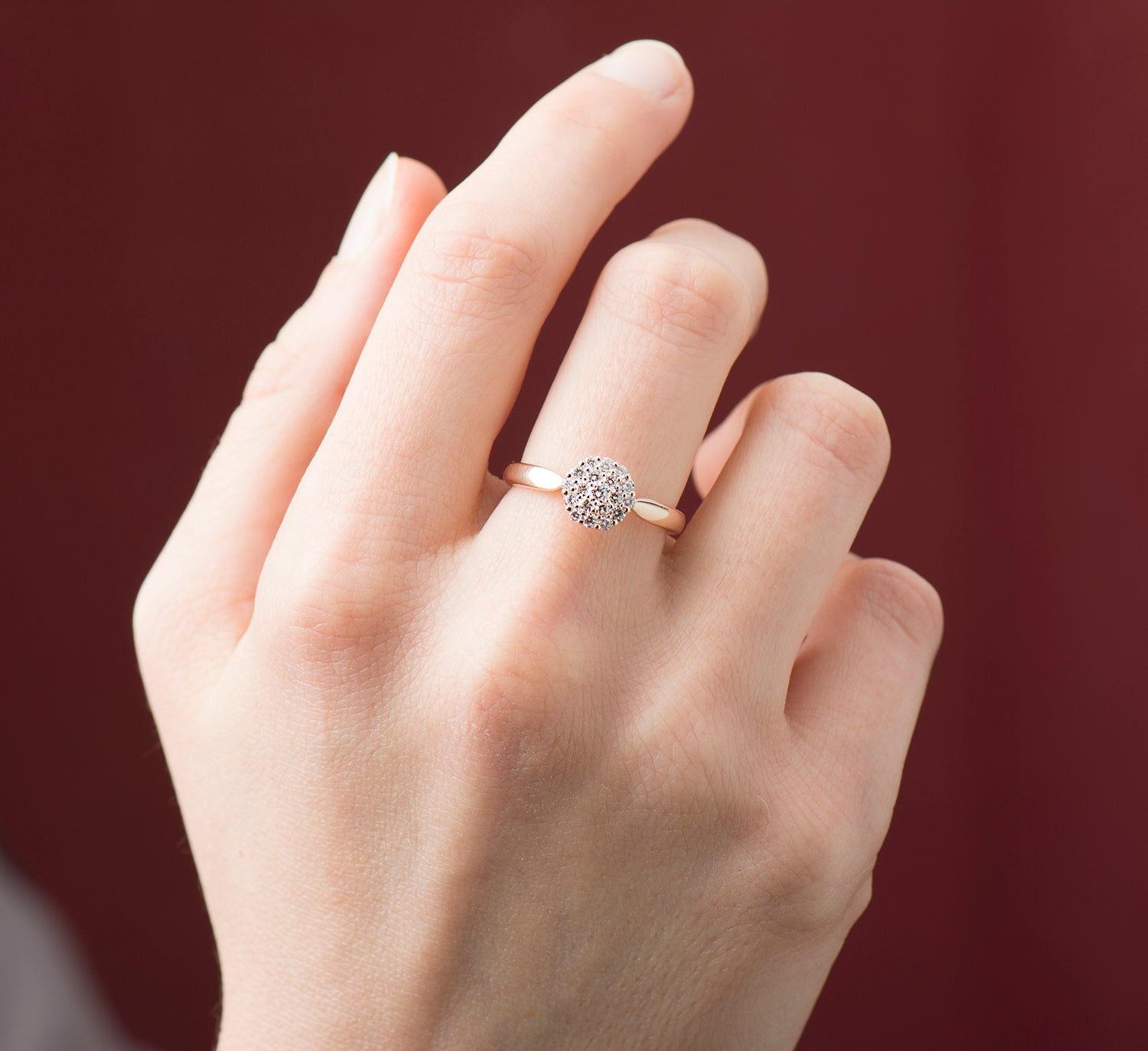 White Bursting Cluster Diamond Ring