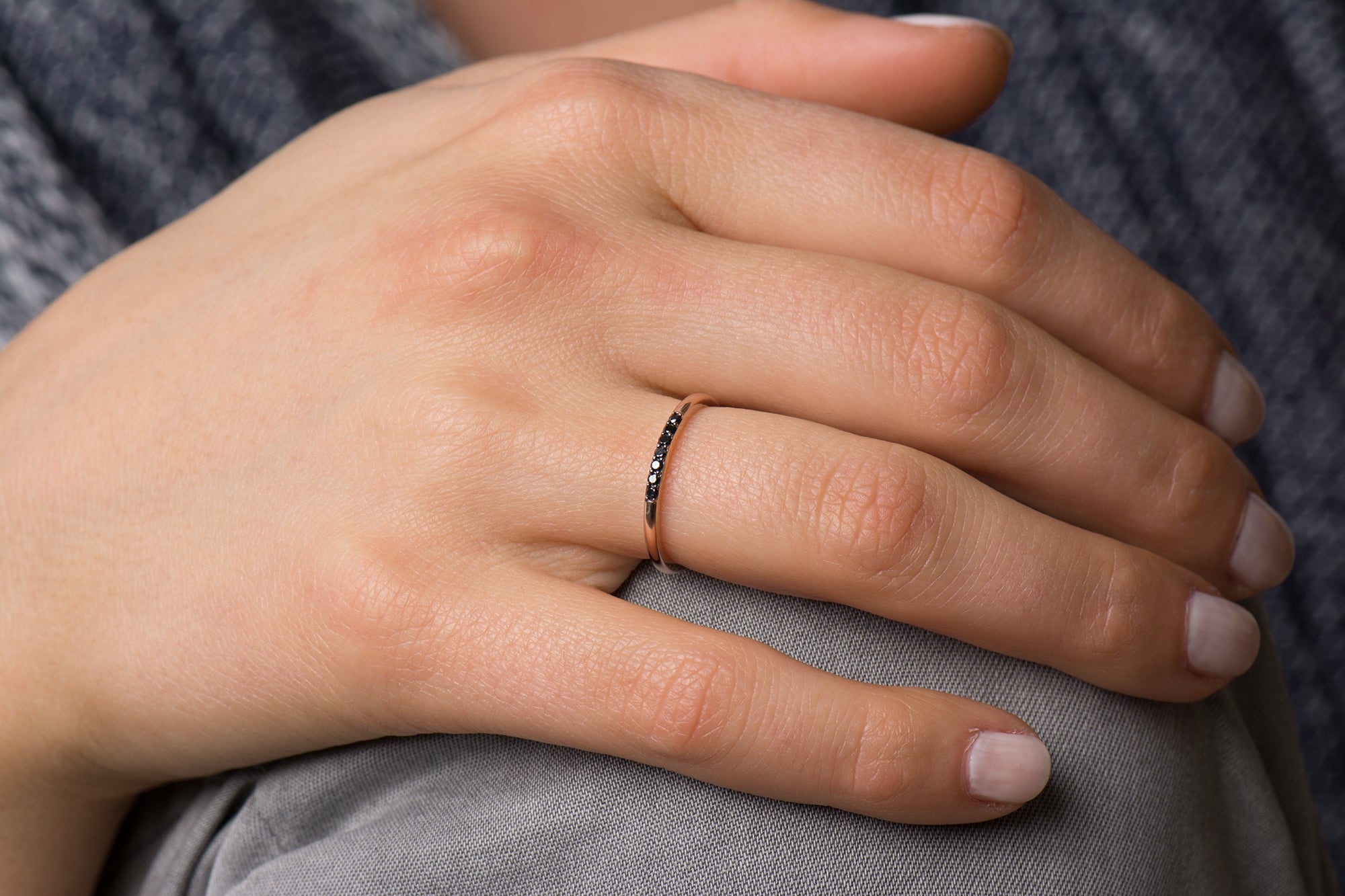 1.5 mm Black Diamond 7 Stone Ring