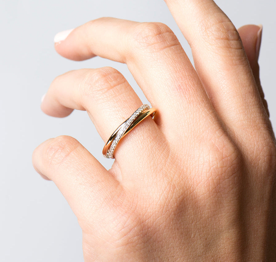 The Three Tone Interlocking Diamonds Ring