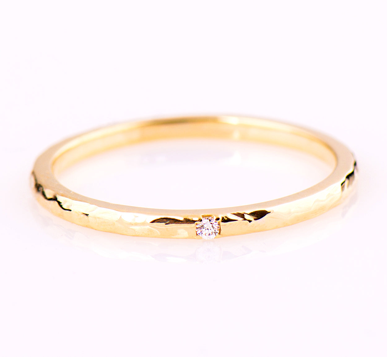 1.5 mm Hammered Single Diamond Ring