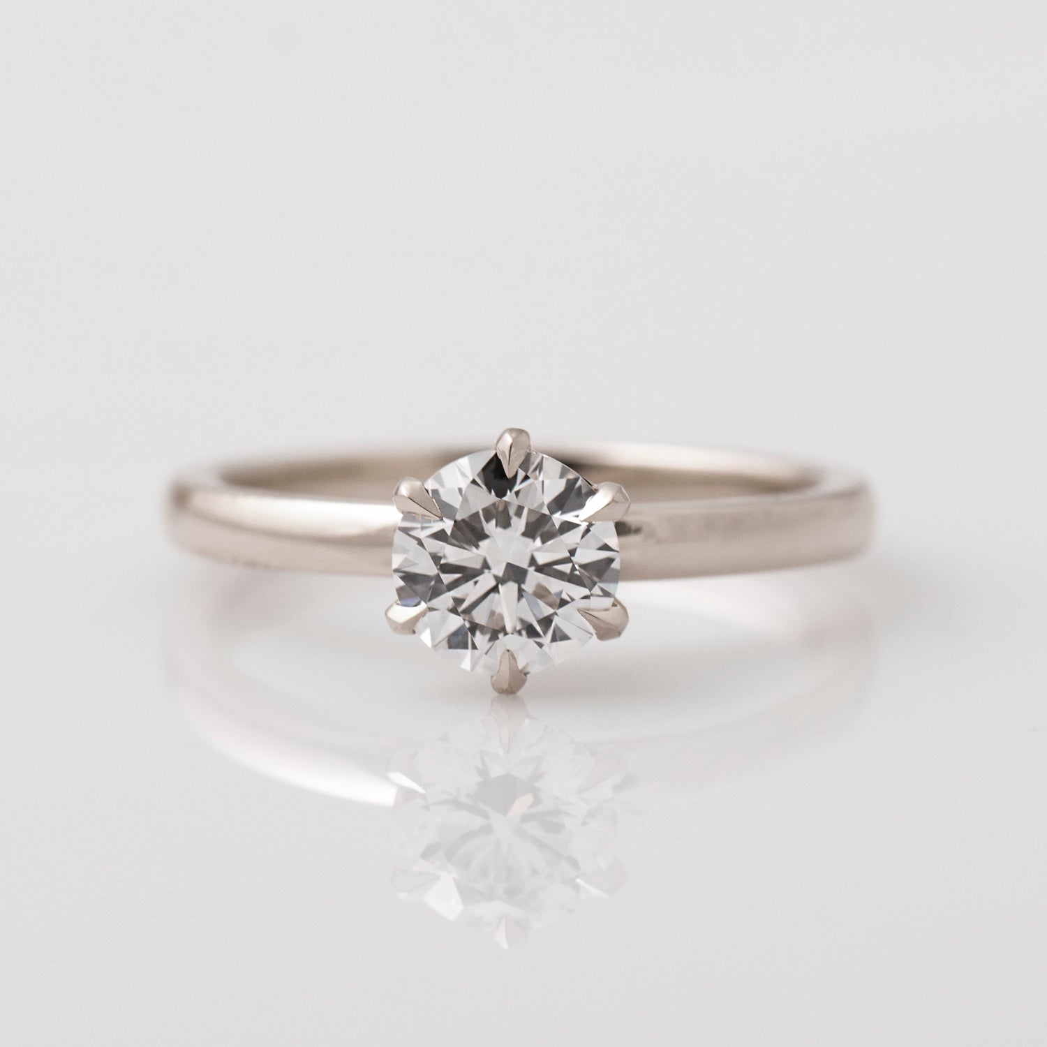 The signature 6 Prong Ring