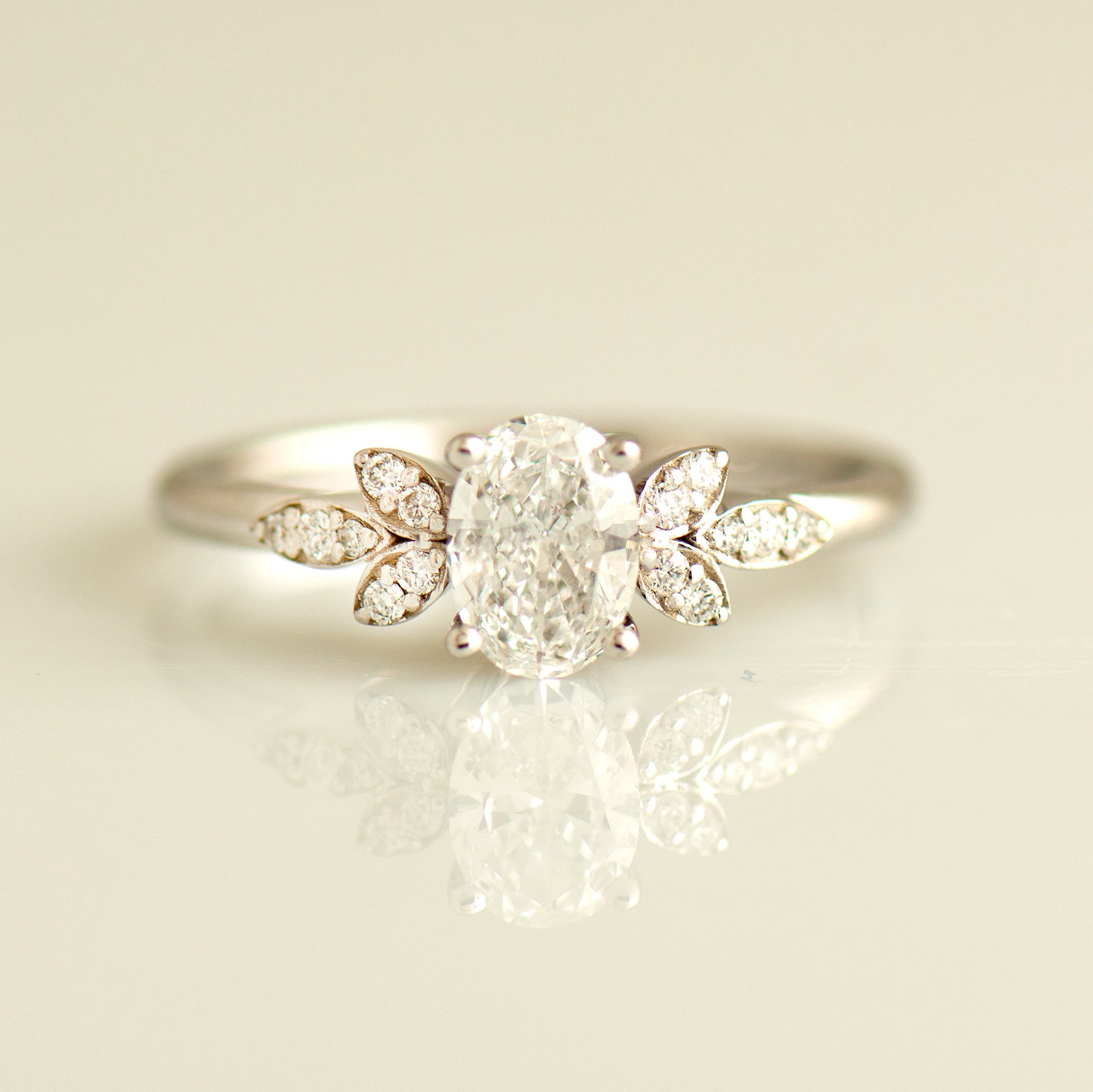 Oval Engagement Ring