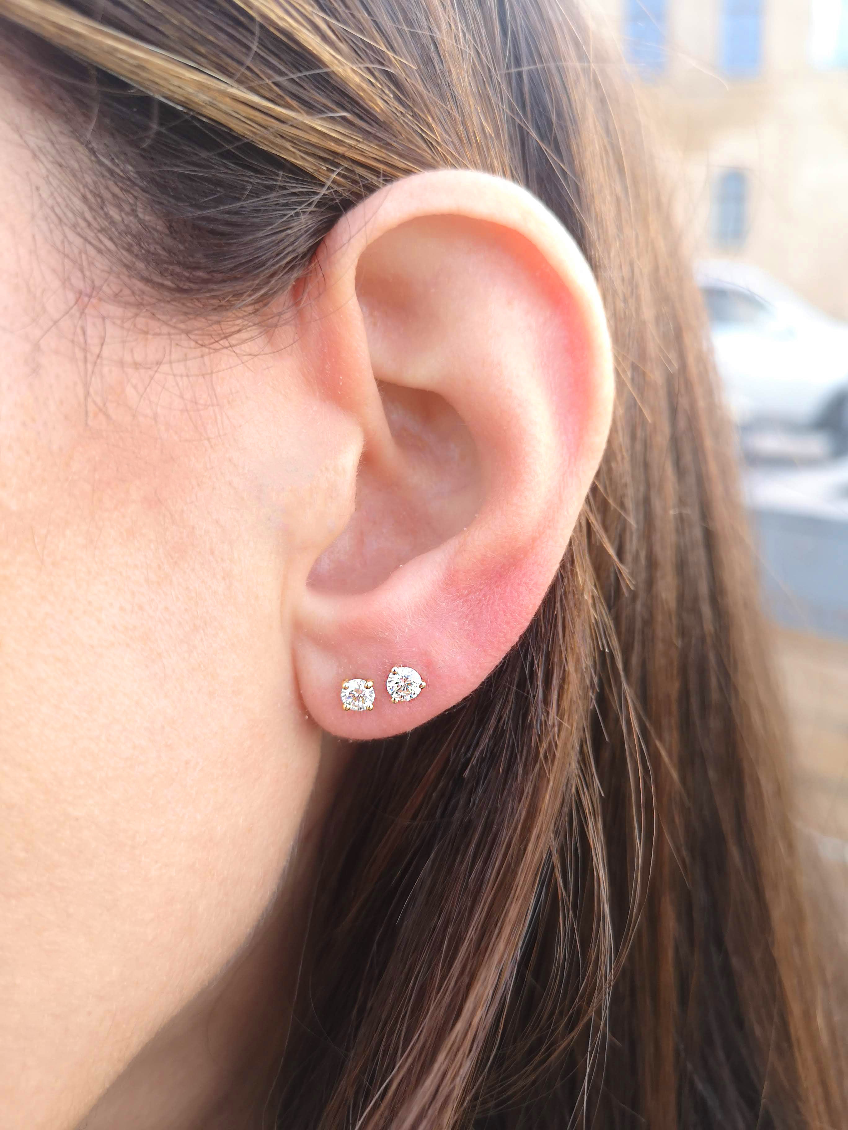 3 Prongs Studs